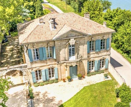 Beaucaire House | Domaine de Brancas and Petit Domaine De Brancas