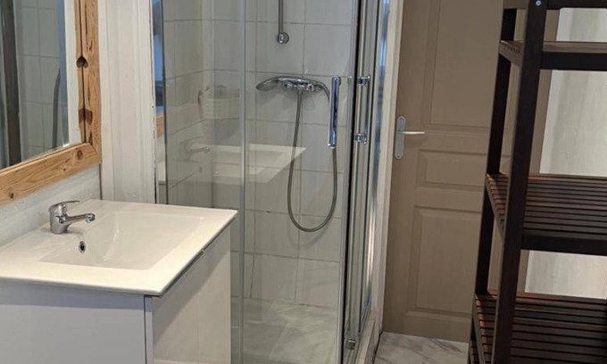 Saint-Lambert Apartment | 23 m² Apartment ∙ 1 bedroom ∙ 2 guests
