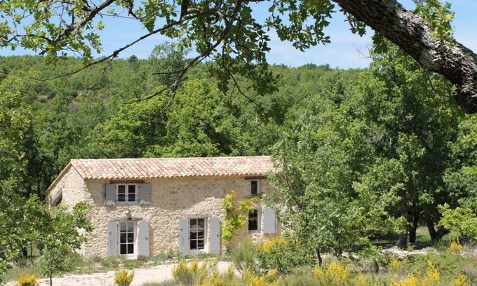 Saint-Martin-de-Castillon House | 100 m² House ∙ 3 bedrooms ∙ 6 guests