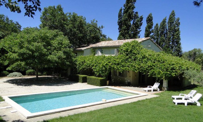 Saint-Pantaleon-les-Vignes House | 120 m² Gîte ∙ 3 bedrooms ∙ 6 guests