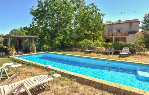 La Tour-d'Aigues House | Gîte Avec Piscine