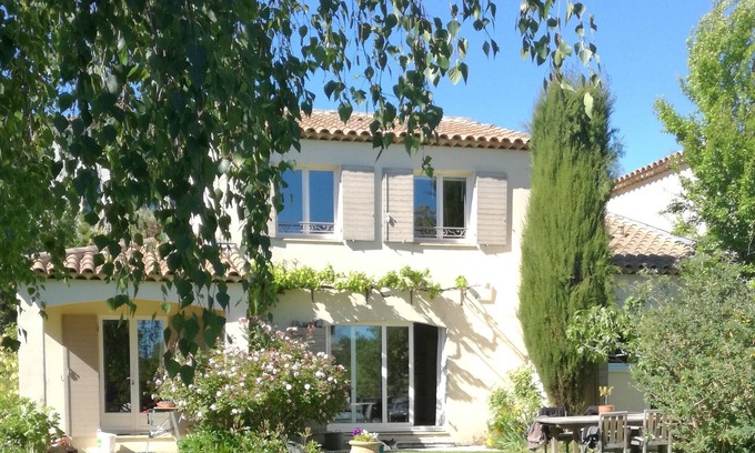 Aix-en-Provence Villa | House Aix en Provence View St Victoire Absolute calm near Puyricard village