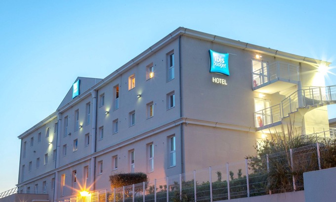 16th Arrondissement Hotel | Ibis Budget Marseille L'estaque