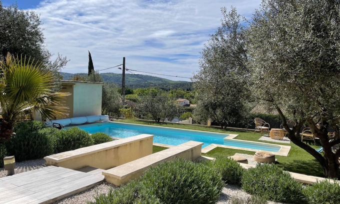 Camps-la-Source House | In an olive grove, villa with swimming pool and enclosed gardennn