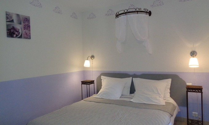 Lacoste Bed & Breakfast | Le Clos des Lavandes-Double Provence-Terrasse-Lacoste Luberon Provence
