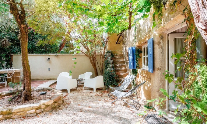 Valreas Cottage | "Le Mas des Platanes", La Passerelle, holiday cottage in Provence