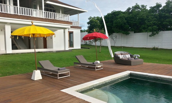 Padonan Villa | Luxury 6+2 bedroom private villa Canggu