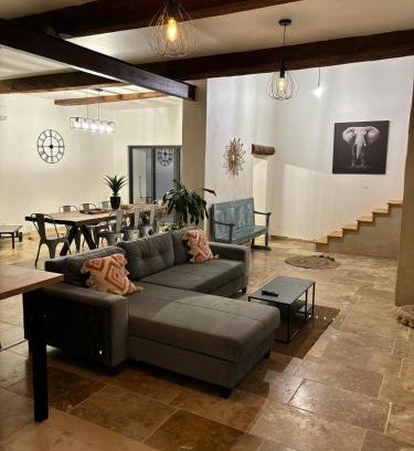 Monteux House | Maison de charme avec piscine