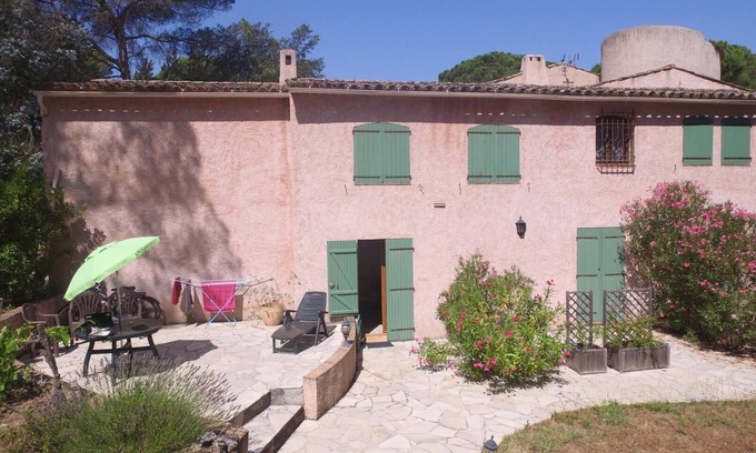 Roquebrune-sur-Argens House | Mas du Parpaillon-Chênes Verts