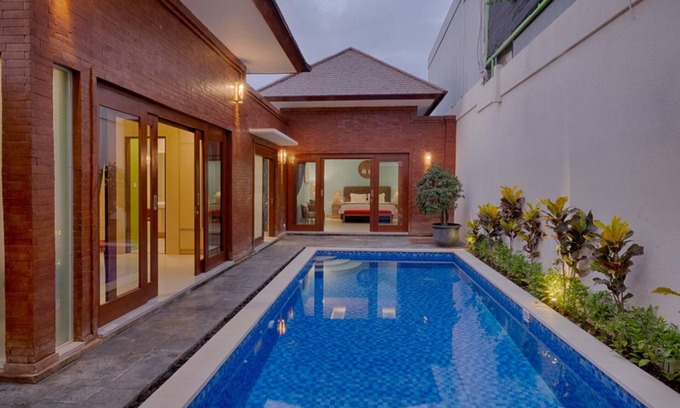 Pererenan House | Modern Ethnic 2 Bedroom Villa in Canggu, Only Few Minutes Drive to Echo Beach!