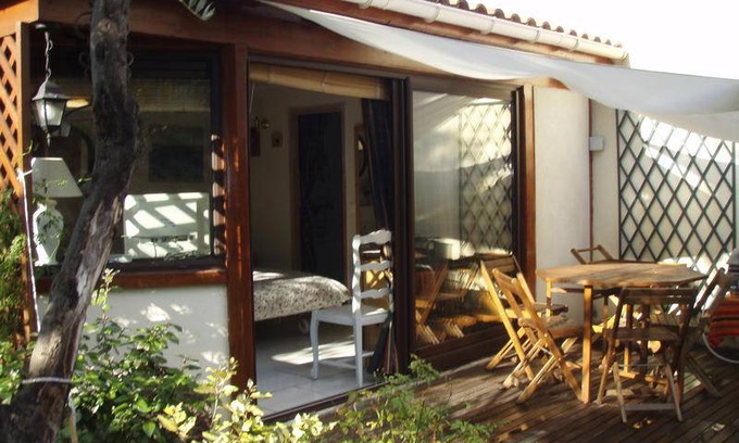 Sainte-Anne House | Motel ∙ 5 guests