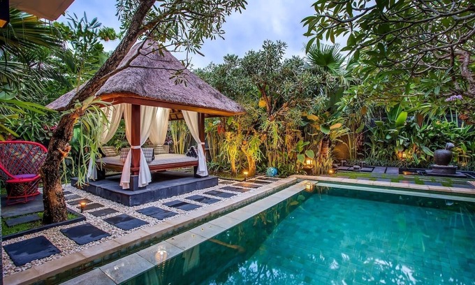 Umalas Villa | Samudra · Luxury 9-BR Private Pool Villa Umalas Bali