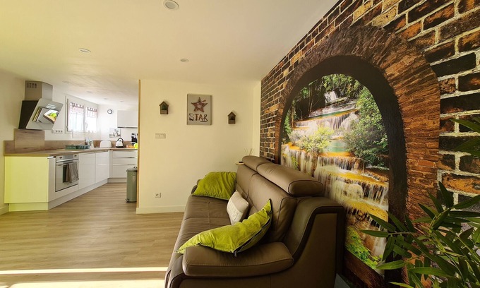 Peypin Apartment | Splendid studio with AC and terrace - Dodo et Tartine