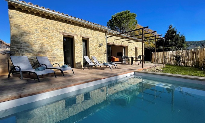 Sablet House | Stone villa at the foot of the Dentelles de Montmirail, heated swimming pool