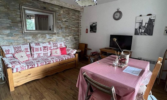 Pra Loup Apartment | Studio Pra-Loup, 1 pièce, 4 personnes - FR-1-165A-87