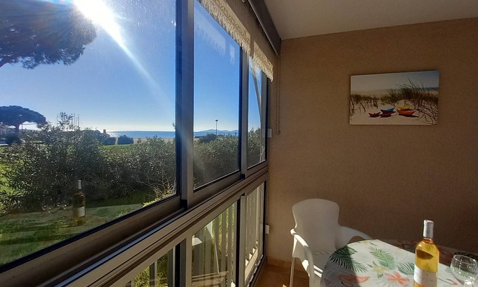 Miramar Apartment | Super Croisette T2 cabin sea view 50 m beach 6 persons