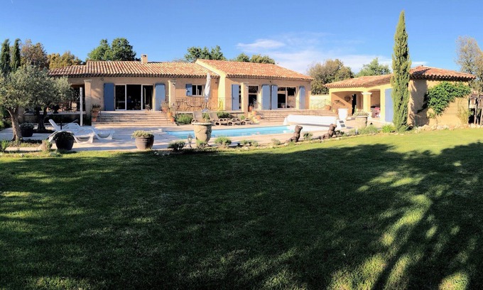 Regusse Villa | Superb house; magnificently decorated and furnished