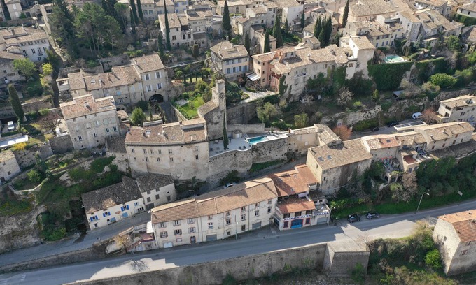 Vaison-la-Romaine House | The Beffroi's Garden