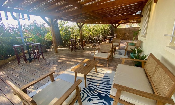 Fos-sur-Mer Hotel | The Originals City, Hotel Azur, Fos sur Mer