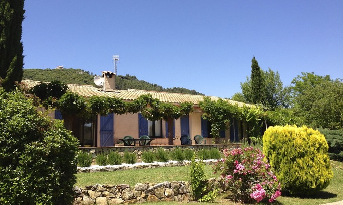 Salernes Villa | Traditional Provencal Villa With Private Heated Pool