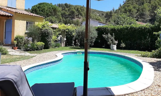 Boulbon Villa | Villa Avec Piscine Entre Avignon et les Alpilles