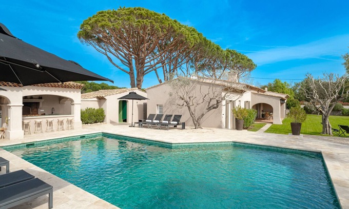 Cogolin Villa | Villa Les Vergerets I Cogolin