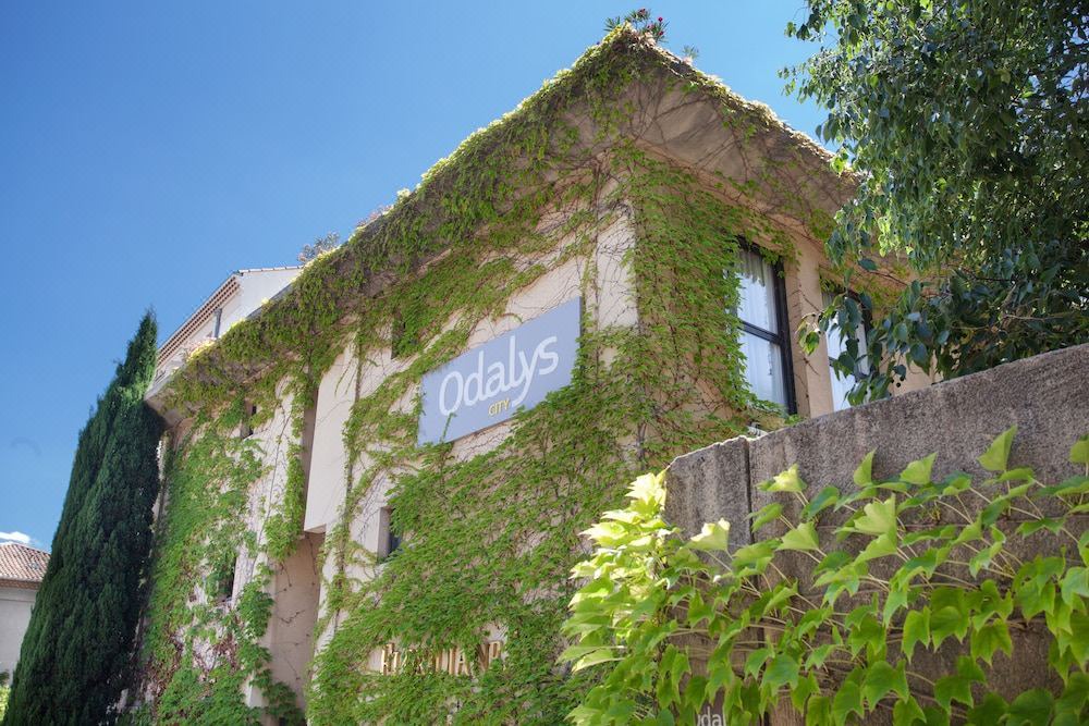 Photo of Buildings in Sud