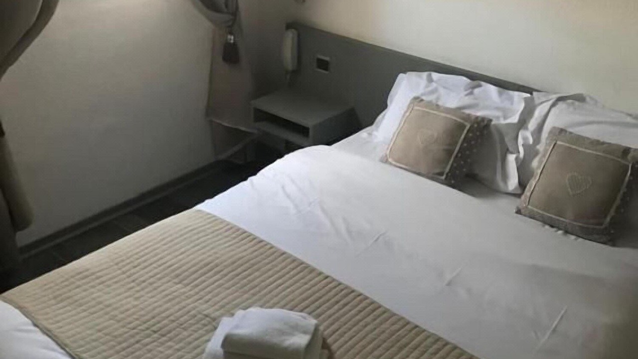 Photo of Bedroom in Entraigues-sur-la-Sorgue