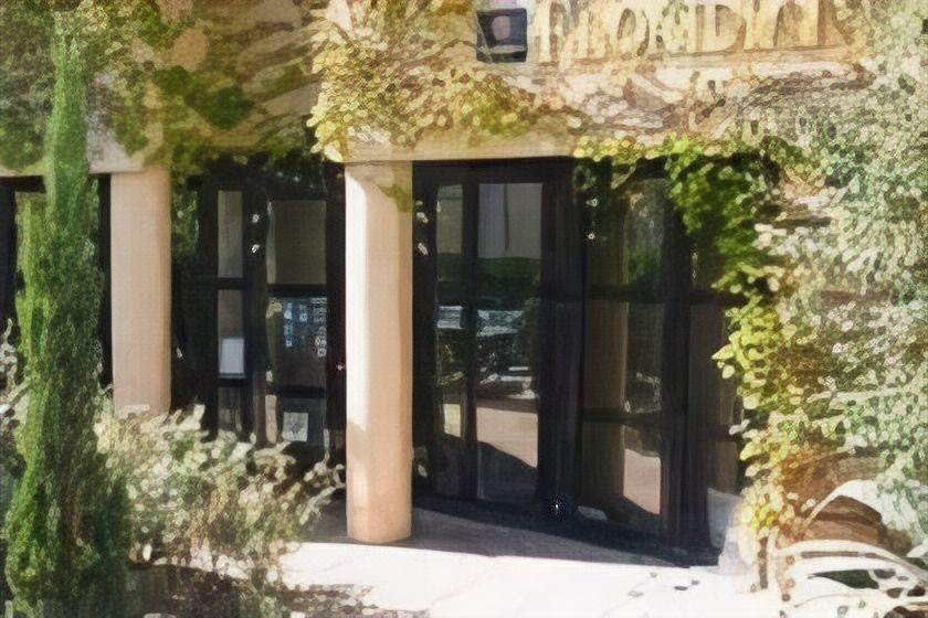 Photo of Buildings in Sud