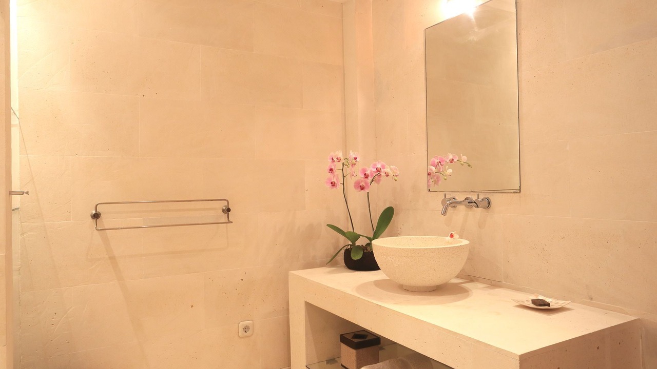 Photo of Bathroom in Jasri