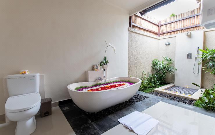 Photo of Bathroom in Taro