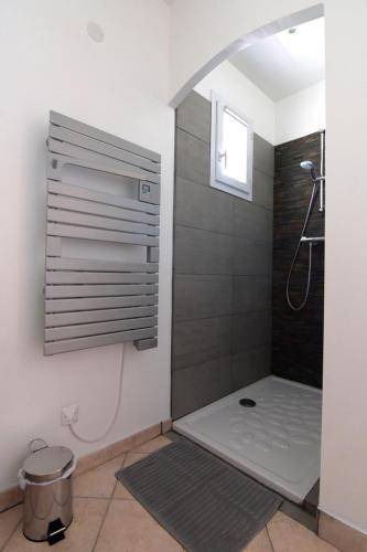 Photo of Bathroom in Pertuis