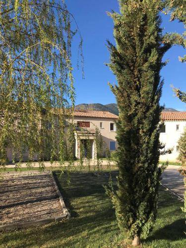 Photo of Buildings in Montbrun-les-Bains