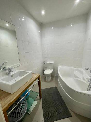 Photo of Bathroom in Perier