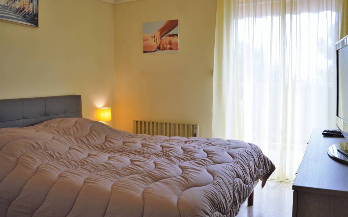 Photo of Bedroom in Le Lavandou