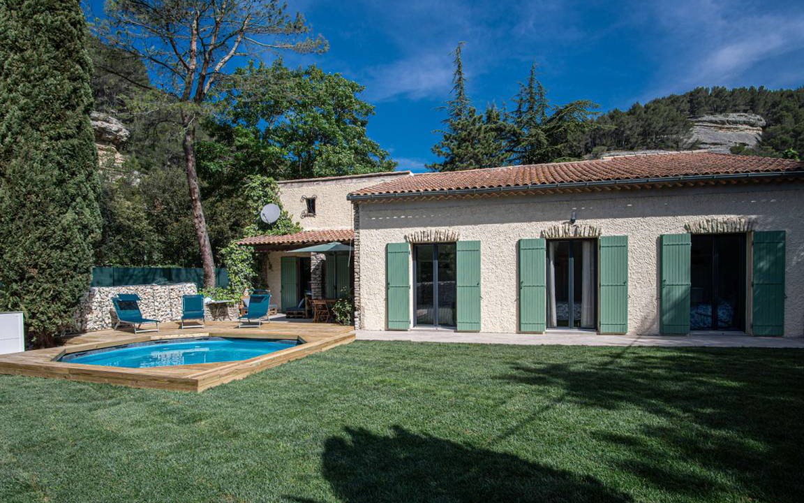 Photo of Buildings in Fontaine-de-Vaucluse