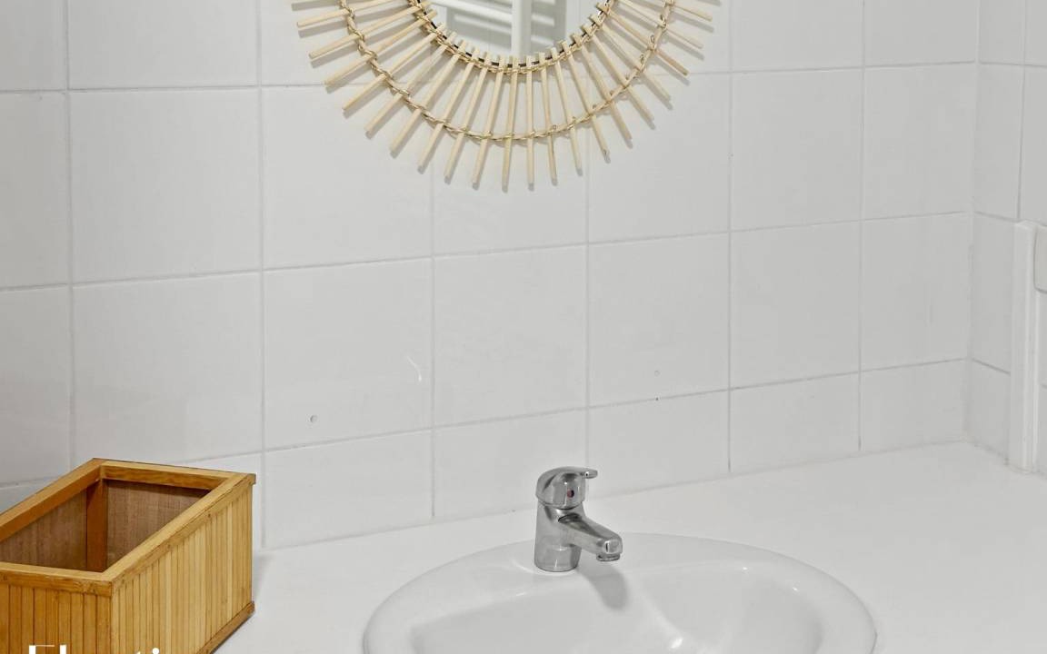 Photo of Bathroom in Lourmarin