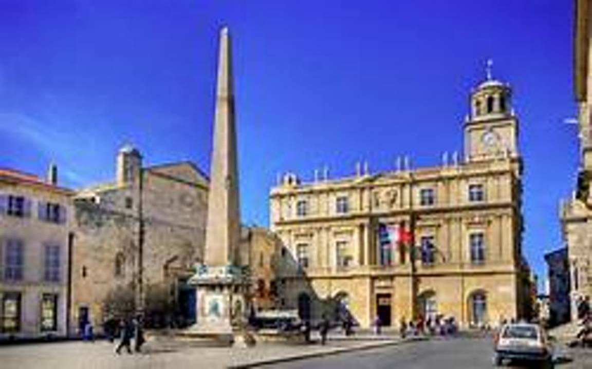 Photo of Others in Arles City Centre