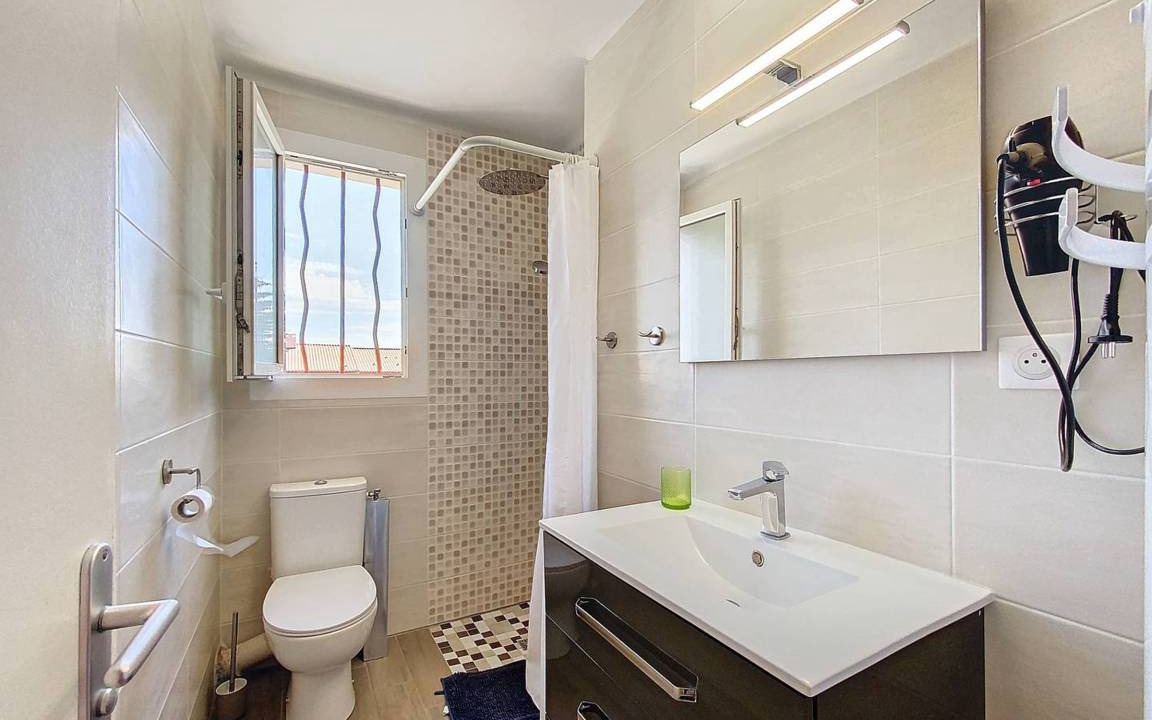 Photo of Bathroom in Saint-Cyr-sur-Mer