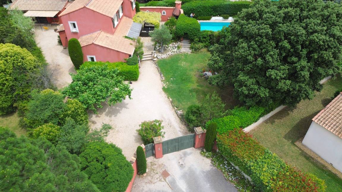 Photo of Others in Rochefort-du-Gard