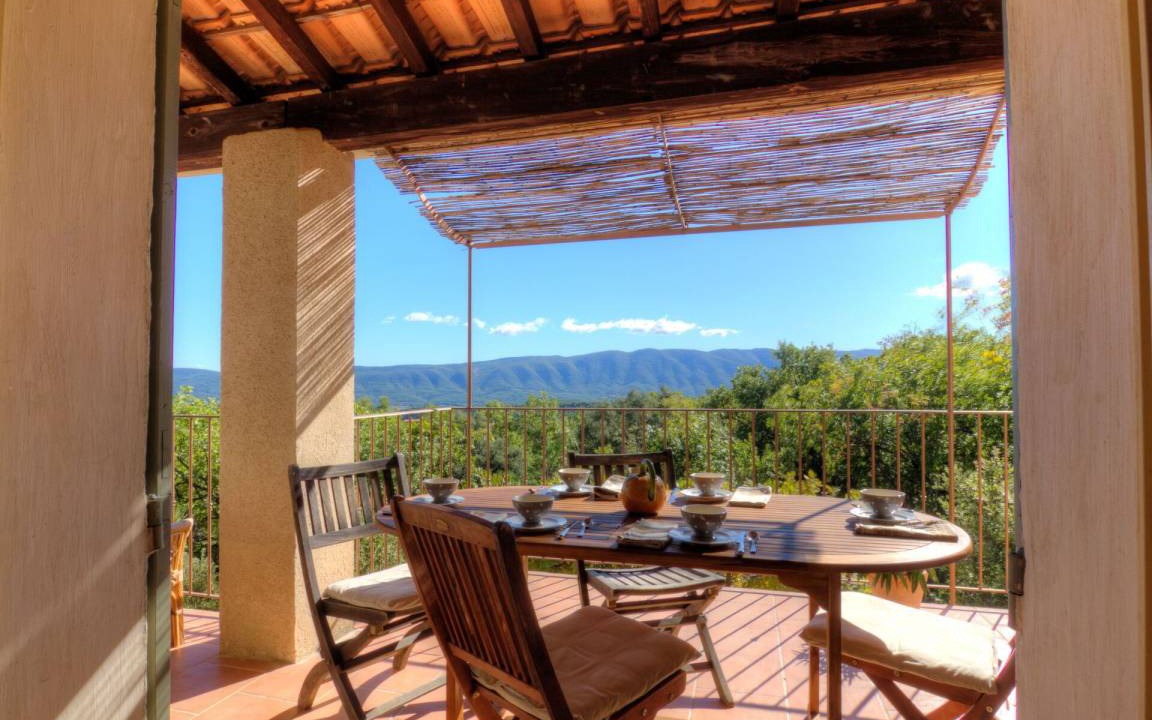 Photo of Patio Balcony in Viens
