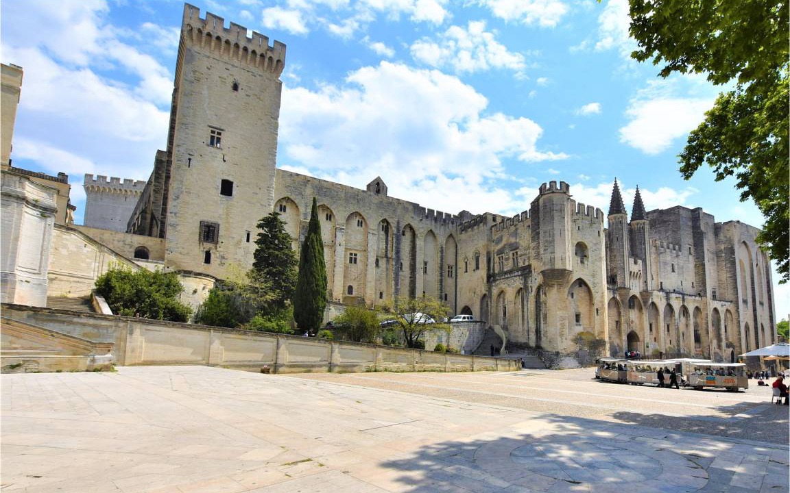 Photo of Others in Monteux