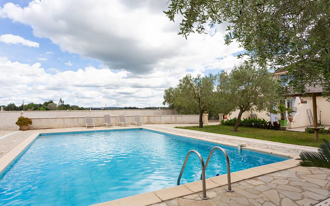 Photo of Others in Beaucaire