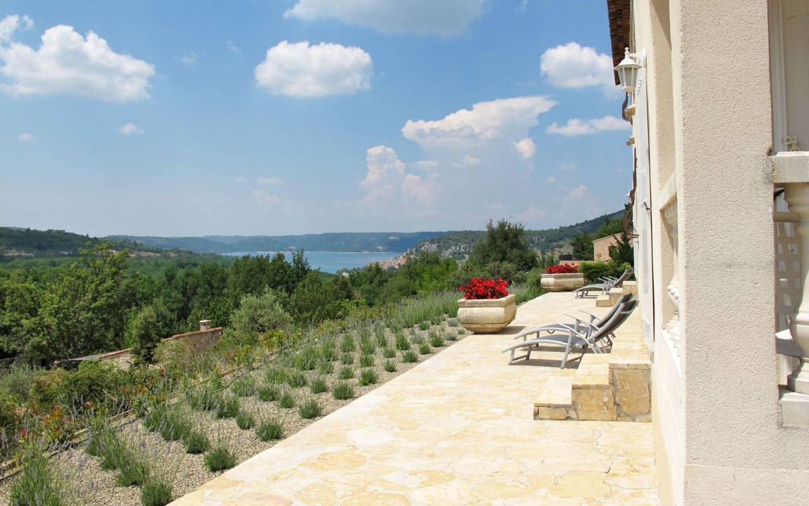 Photo of Patio Balcony in Bauduen