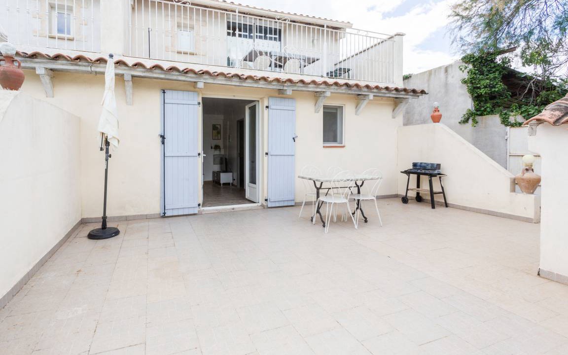 Photo of Others in Beaucaire
