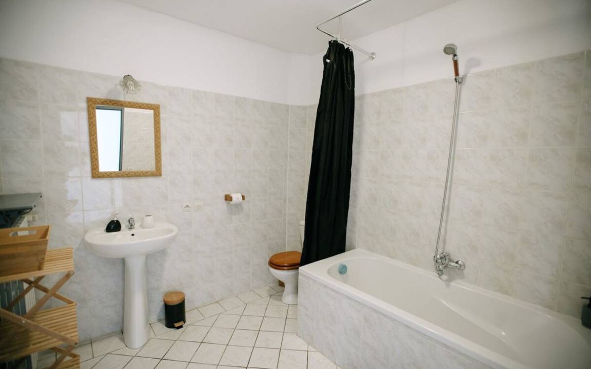 Photo of Bathroom in Althen-des-Paluds