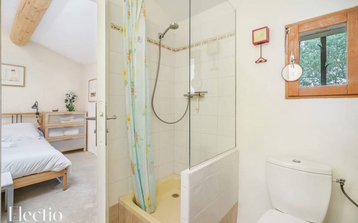 Photo of Bathroom in Puget