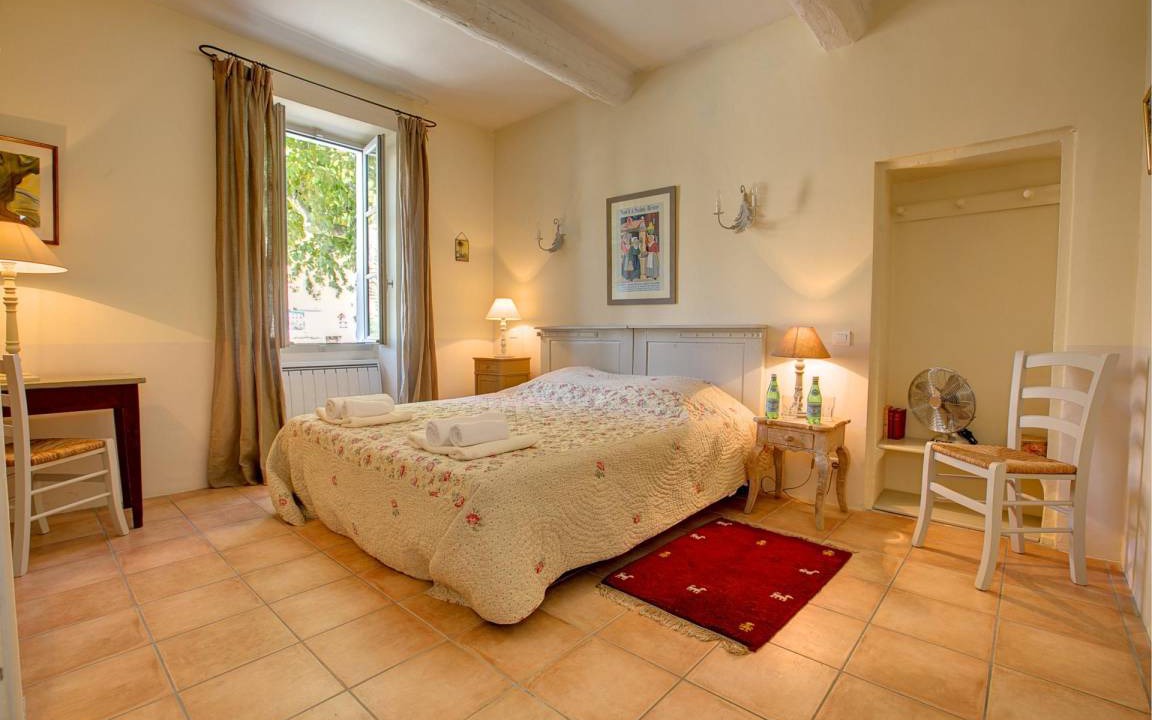 Photo of Bedroom in Caromb