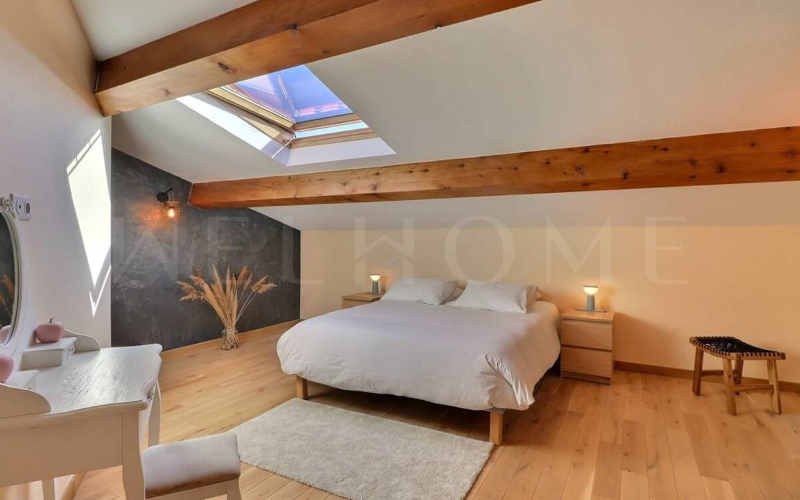Photo of Bedroom in Saint-Cannat