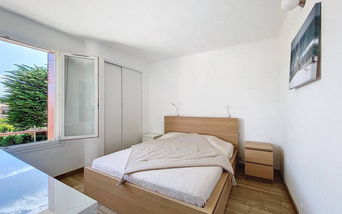 Photo of Bedroom in Saint-Cyr-sur-Mer